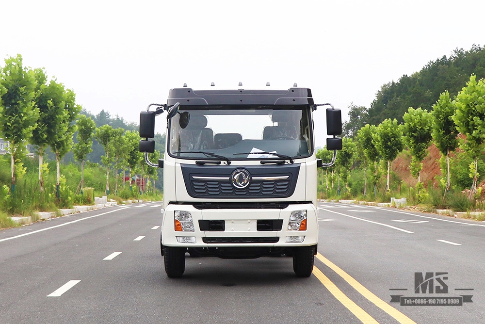 4*2 Chassis Dongfeng 210 hp Chassis 4x2 Off Road Chassis Dongfeng Row Half Cab Chassis Export Special Chassis 