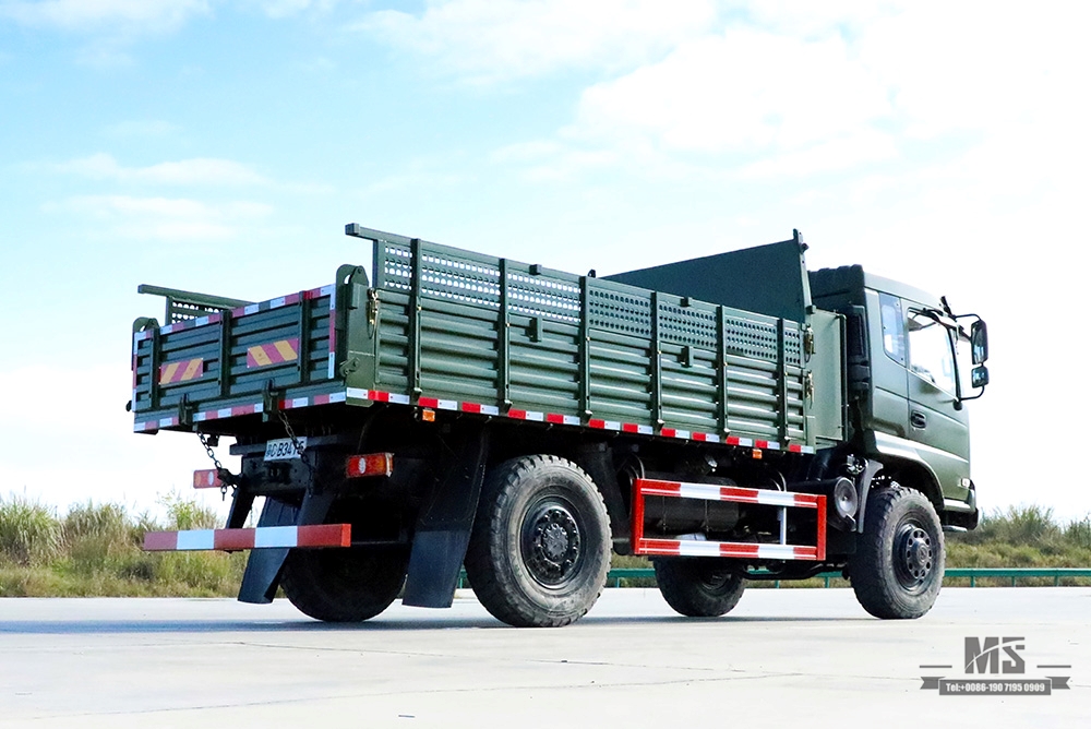 190hp Dongfeng ຂັບສີ່ລໍ້ Off Road Truck_Dongfeng 4*4 2.5T Flat Head Row Half Cargo Truck_4WD Export Special Vehicle