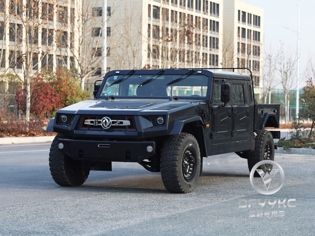 195hp ຂະຫນາດ 6Tons ຂອງ GVW Dongfeng 4x4 Off-Road-Road-Travel Mengshi Jeep_cummins Patrol ກອງທັບ ຈີນ 