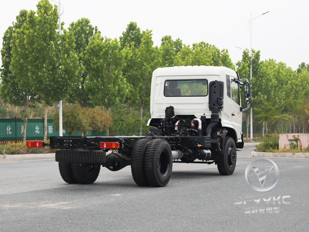 dongfeng dividion ຫນຶ່ງແລະເຄິ່ງແຖວແຖວແຖວ | ທຸກໆລໍ້ທີ່ມີການດັດແກ້ພາຫະນະພິເສດທັງຫມົດ 210 HorsePower Chassis | ເຮັດໃນປະເທດຈີນ Chassis | ເພົາທາງນອກ - ເສັ້ນທາງດຽວ | 