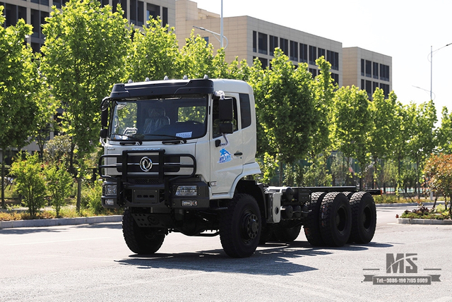 266 HP Dongfeng ຂັບຫົກລໍ້ Off-road Chassis_6×6 Flathead Row Half Special Chassis_All-wheel Drive three-axle 7T/13T/13T Transportation Truck Chassis_Export Special Vehicle