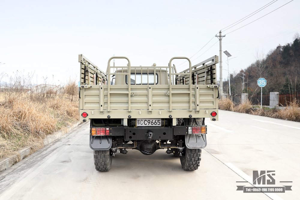 ຂັບ 6 ລໍ້ EQ2082 Dongfeng EQ2082 _6×6 170 hp ຫົວຊີ້ແຖວດຽວ Off-road Special Truck_240 Transport Vehicle_Export Special Vehicle