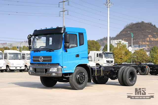 Dongfeng 4*2 Chassis ລົດບັນທຸກ _ 210 HP ແຖວລົດກະບະແຖວຫນຶ່ງແລະເຄິ່ງແຖວລົດກະບະ Commercial Vehicle_Dongfeng 4*2 Truck Chassis For Sale_Export Special Truck Chassis