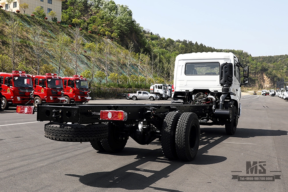 Dongfeng 4×2 Crane Chassis Flathead ຫນຶ່ງແລະເຄິ່ງ cab 210hp Chassis ກັບ Truck Crane Export Chassis ພິເສດ