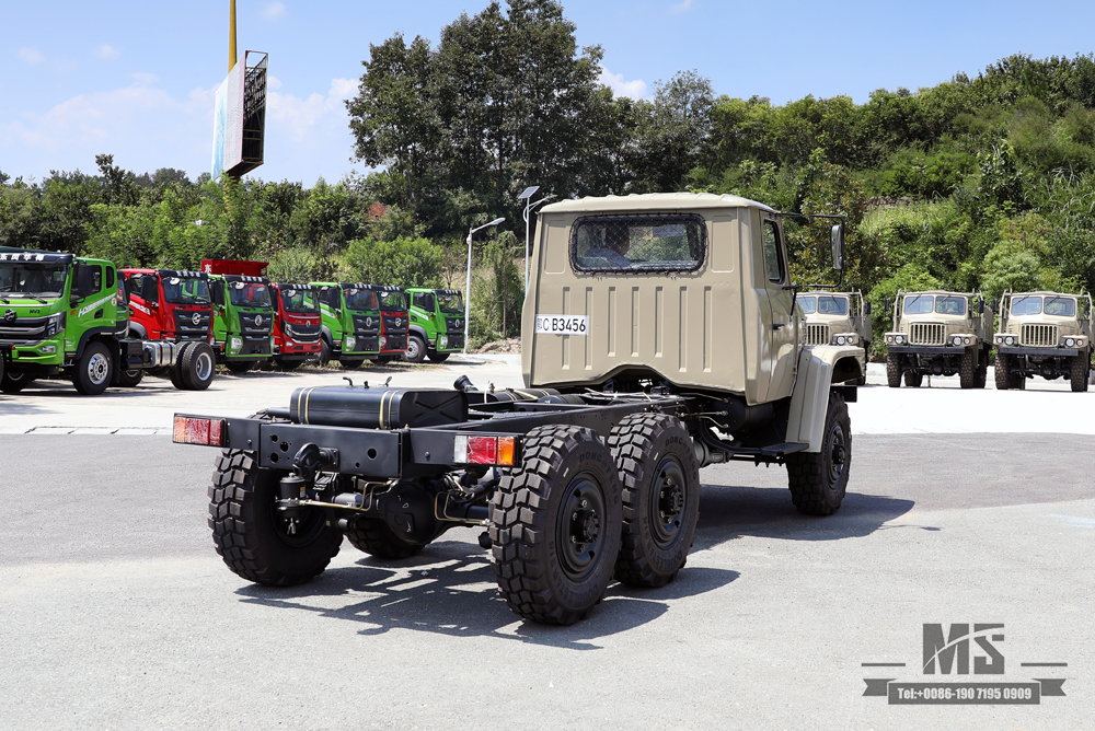 170 hp Camel Grey EQ2082 Chassis_Dongfeng ຂັບຫົກລໍ້ 240 Off-road Truck Chassis_Pointed Head Double Glass Transport Vehicle_6×6 25Y Truck Export Chassis Special