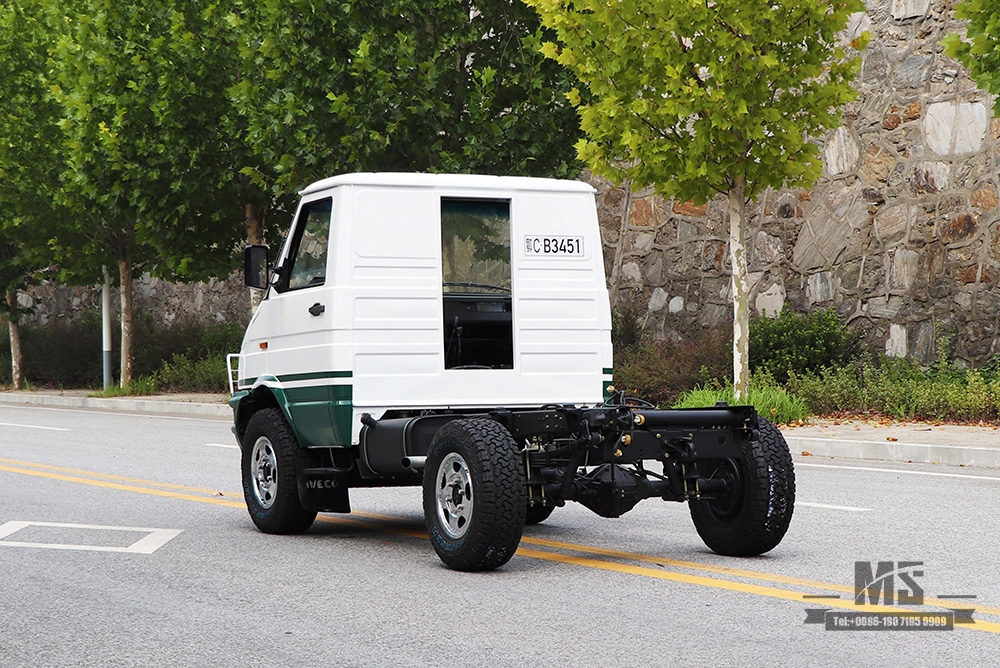 113hp Four Wheel Drive Iveco Chassis Small 4*4 Off Road Iveco Short Head Multifunctional Chassis 4WD Export Special Vehicle Chassis ການປ່ຽນໃຈເຫລື້ອມໃສ