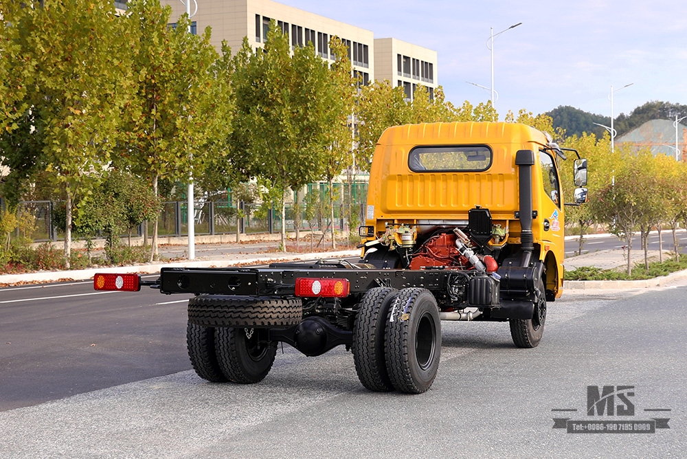 Dongfeng Small 4*2 Light Truck Tip Off-road Chassis _Truck Chassis_Dongfeng Micro Truck Chassis Export Special Chassis