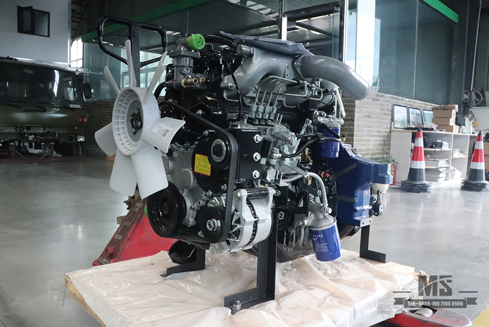 Yunnei 90HP Engine Euro 2 ລົດບັນທຸກແສງສະຫວ່າງລົດບັນທຸກຂະຫນາດນ້ອຍເຄື່ອງຈັກພິເສດ