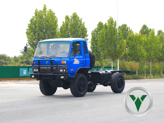 Dongfeng Eq2070 ລົດບັນທຸກ 4x4 Chassis | ລົດຕູ້ 4 × 4 × 4 × (EQ246) ສໍາລັບຈຸດປະສົງພິເສດແລະການສົ່ງອອກ