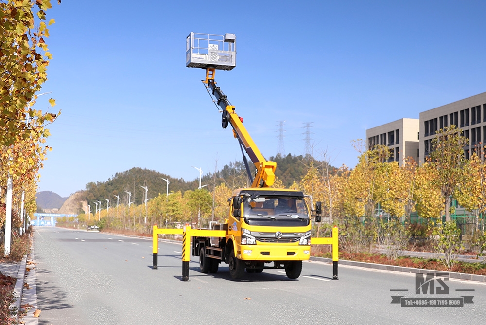 Dongfeng 4*2 ລົດບັນທຸກເບົາ Tip Off-road Lifting Truck_Small trimming Sanitation Lifting Truck_Export Special Micro Vehicle