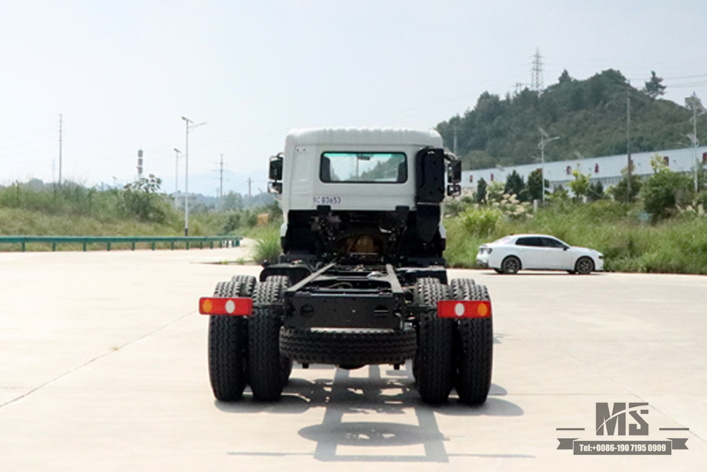 Dongfeng 8*4 Special Truck Chassis_30-ton Four-axle Dongfeng Heavy-duty Commercial Vehicle Chassis_Export Special Purpose Chassis customization and modification