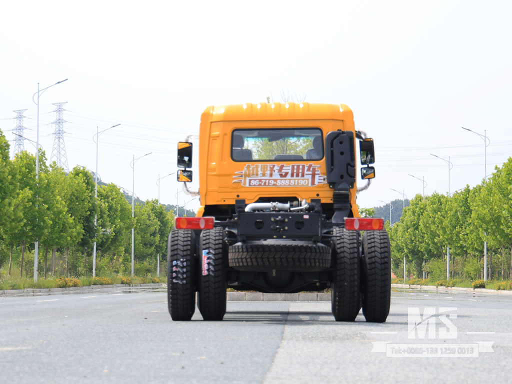 Dongfeng 4×4 Flathead Truck Chassis_4*4 260hp ລົດບັນທຸກຫົວຮາບພຽງສີ່ລໍ້ Chassis ສໍາລັບການຂາຍ_ ພິເສດລົດບັນທຸກ Chassis 
