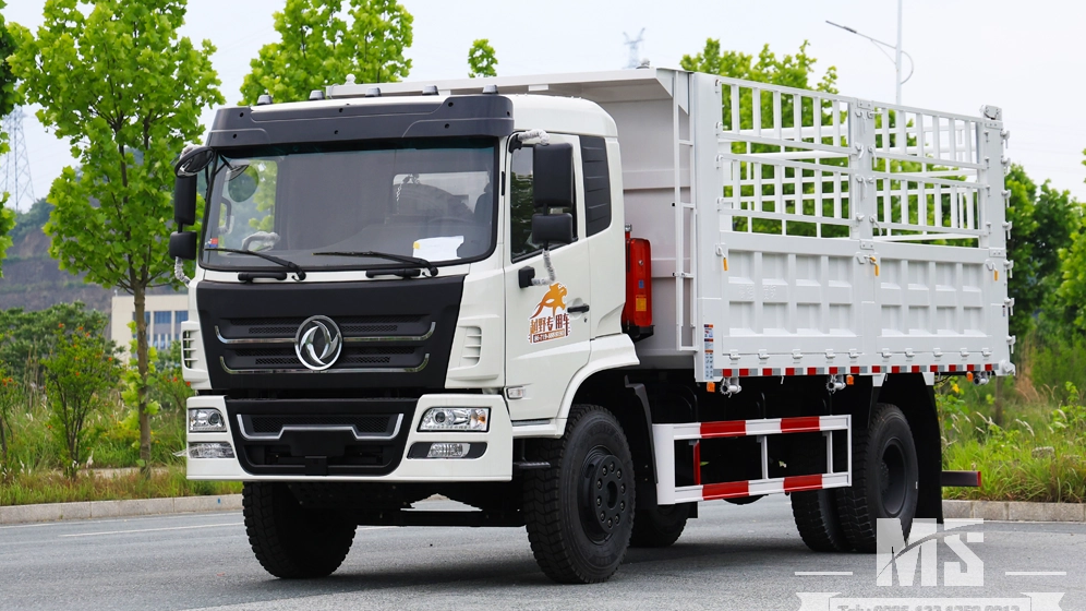 ໃໝ່ Dongfeng 4×2 Stake-Body Tipper ສໍາລັບການສົ່ງອອກ